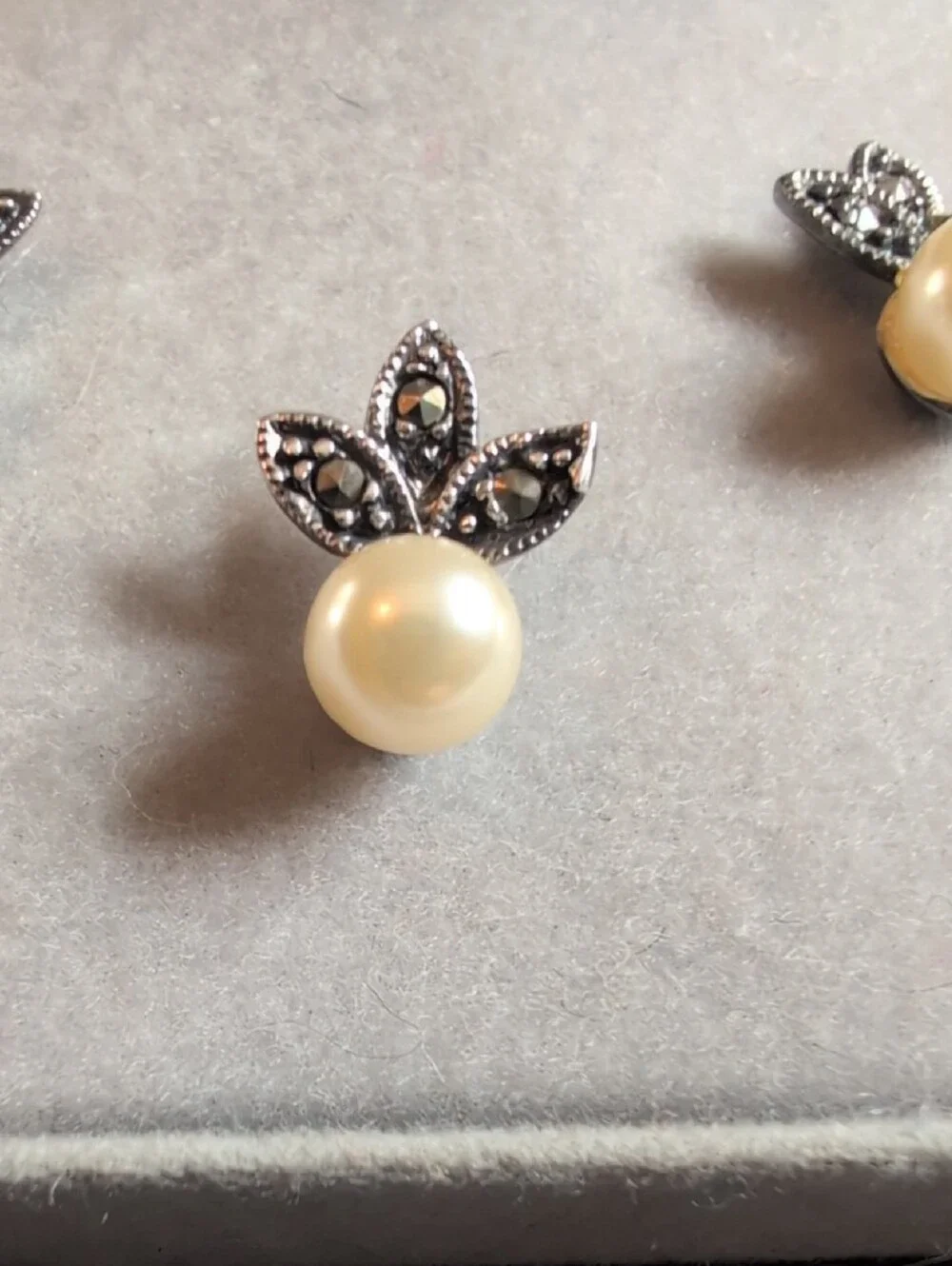 Pearl & Marcasite Leaf Stud Earrings - Ivory Pearl